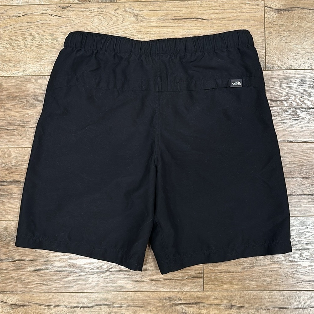 THE NORTH FACE Men’s Shorts Size Small in Excellent Condition - Picture 6 of 7